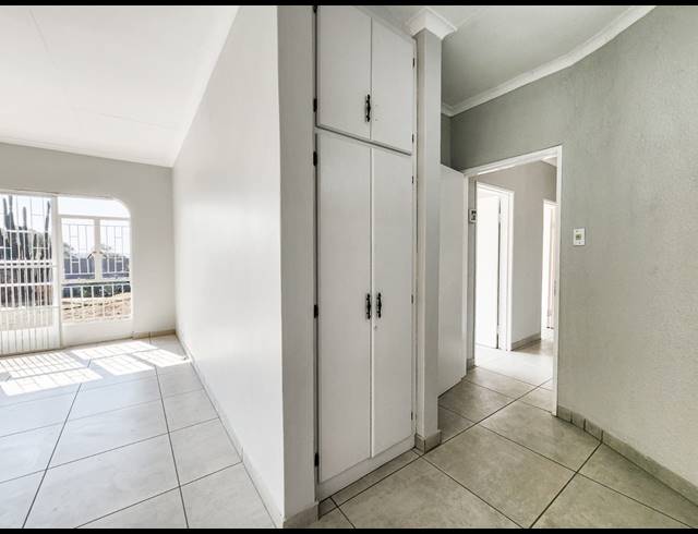 3 BEDROOM HOUSE FOR SALE IN VAALPARK